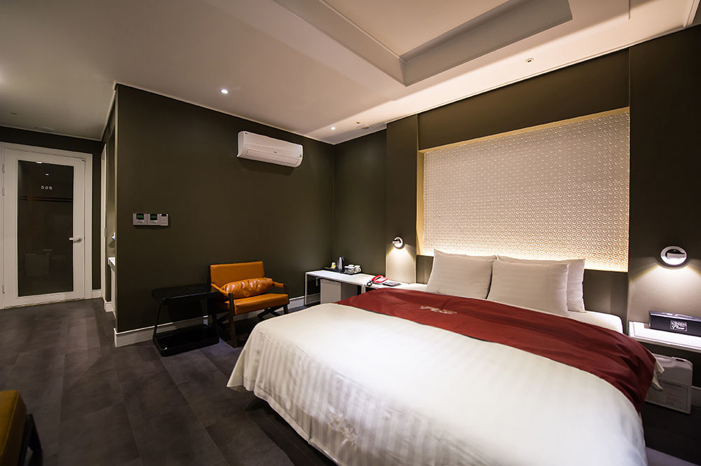 Hotel Floce Пучхон Экстерьер фото
