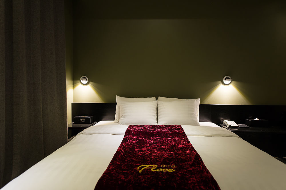 Hotel Floce Пучхон Экстерьер фото